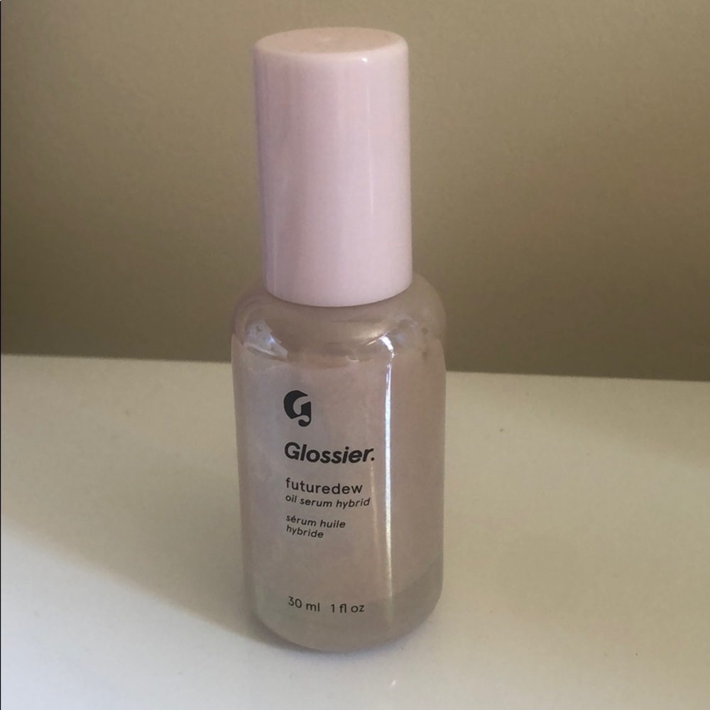 Glossier futuredew